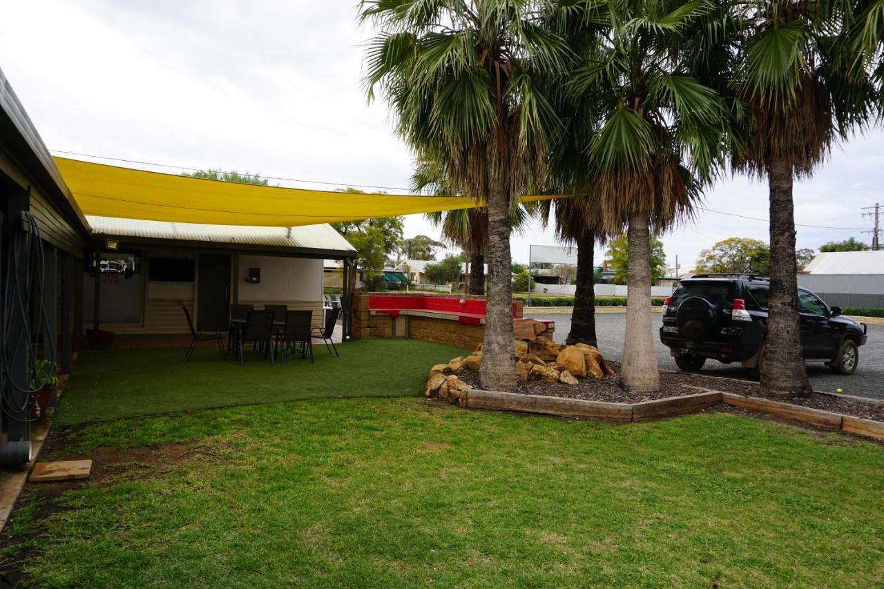 Cobar Miners Lodge 외부 사진